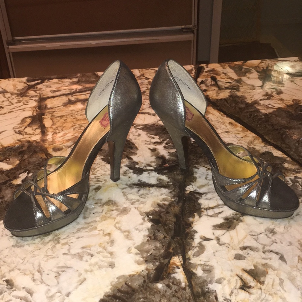 Hale Bob heels